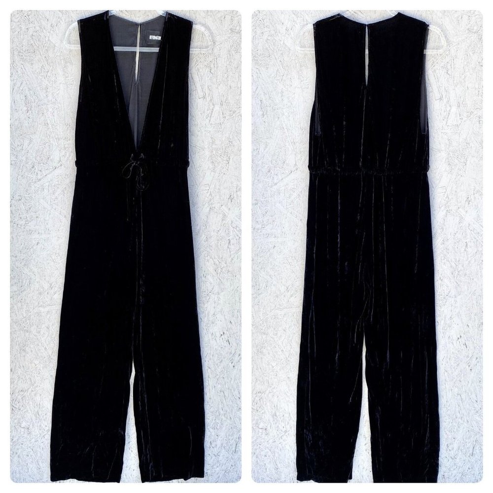 Reformation Holland Velvet Plunging V-Neck Tie Waist Jumpsuit Sz 6 Black